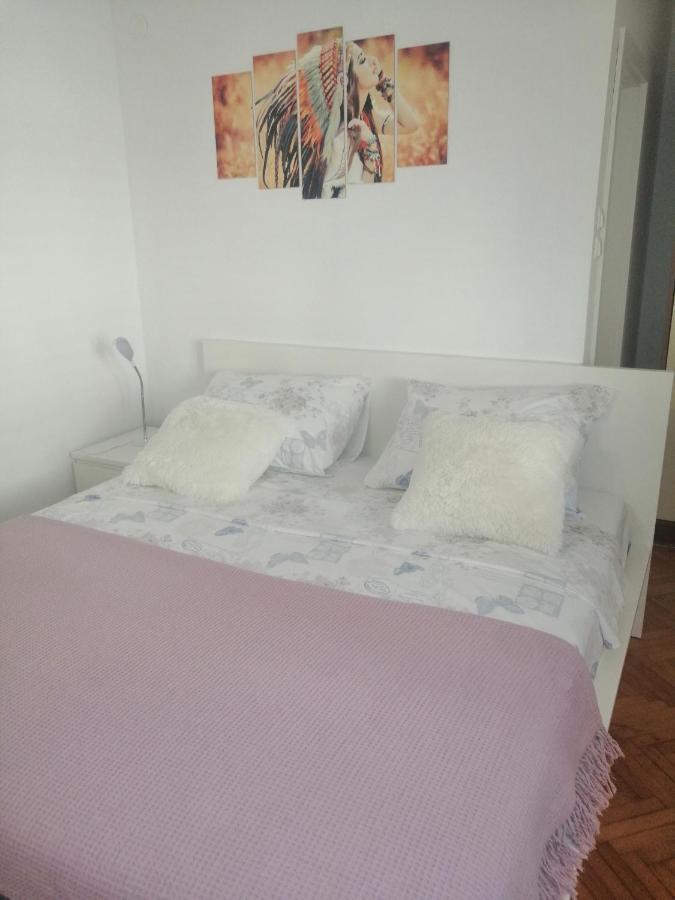 Appartamento Apartman Ivo Baška Voda Esterno foto