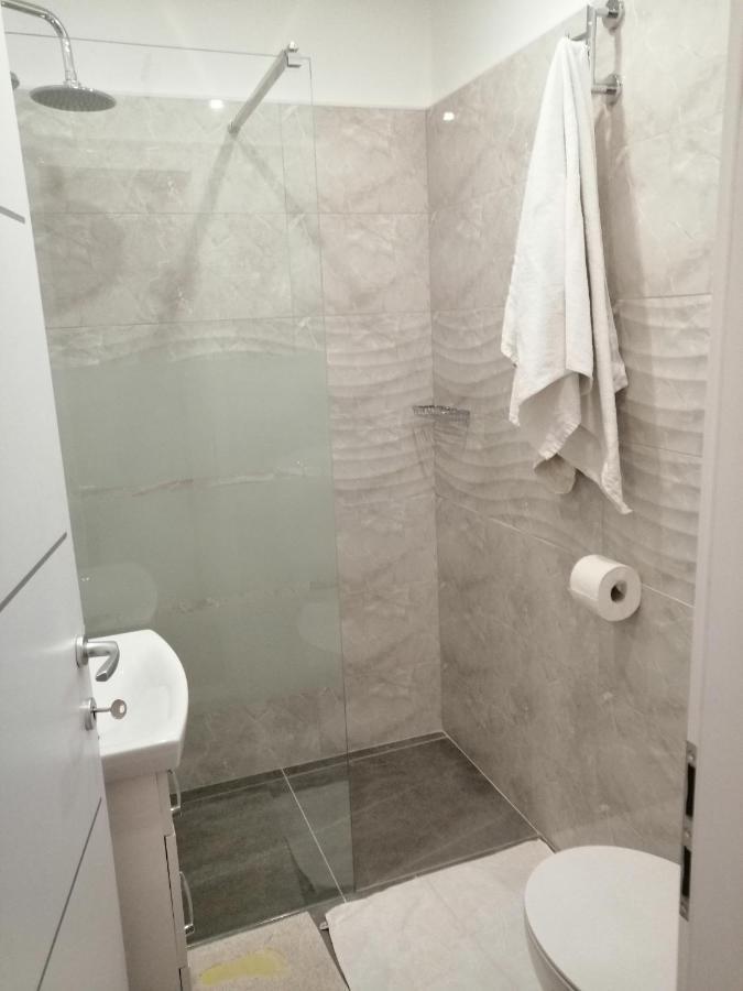 Appartamento Apartman Ivo Baška Voda Esterno foto